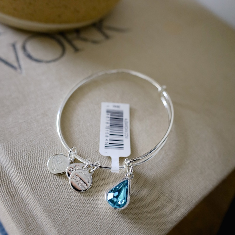 Alex and Ani Swarovski Blue Zircon Crystal Bracelet NWT